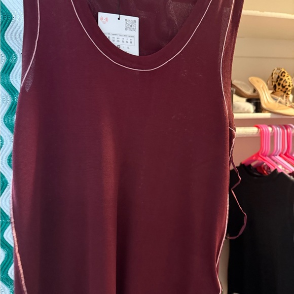 NWT Zara Women's Burgundy Sleeveless Top - Picture 1 of 2